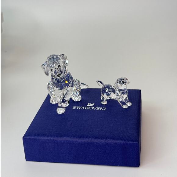 Swarovski Peaceful Countryside Labrador Family Dog Figurine Home decor - Picture 3 of 7